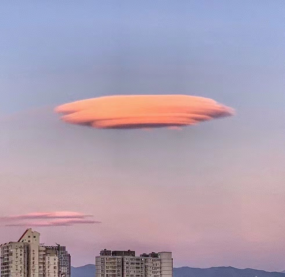 世界上最诡异的云
