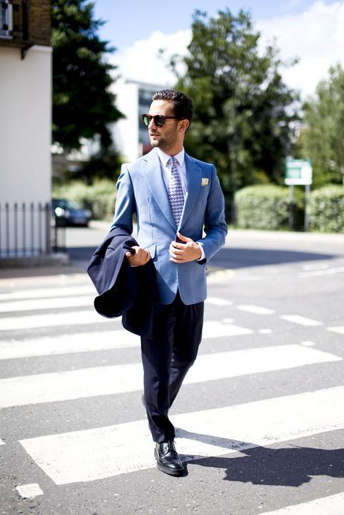 失眠湿热后脑勺出汗 失眠后脑勺出汗多是什么原因 失眠湿热后脑勺出汗 失眠后脑勺出汗多是什么原因