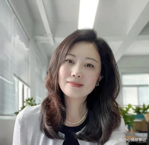 你算什么男人算什么男人眼睁睁看她走却不闻不问(你算什么男人) 你算什么男人算什么男人眼睁睁看她走却不闻不问(你算什么男人)