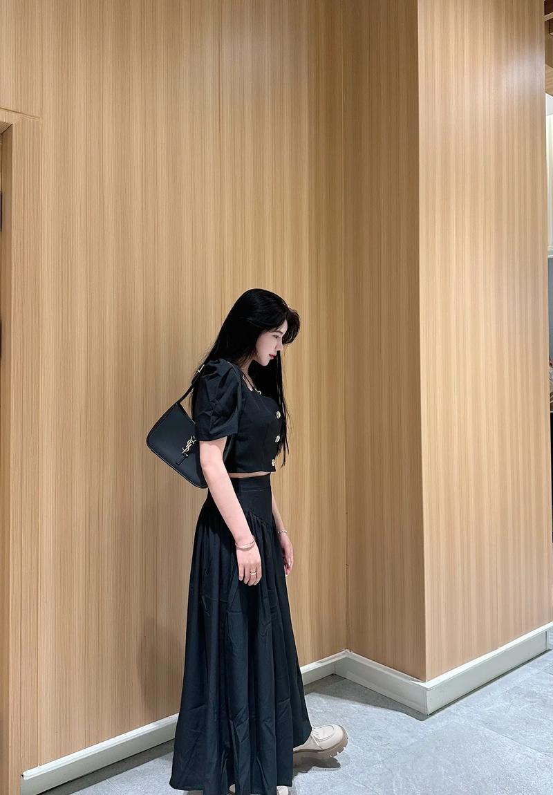 捷通华声灵云智能语音转写系统被评为信息化影响中国年度 行业 产 捷通华声灵云智能语音转写系统被评为信息化影响中国年度 行业 产